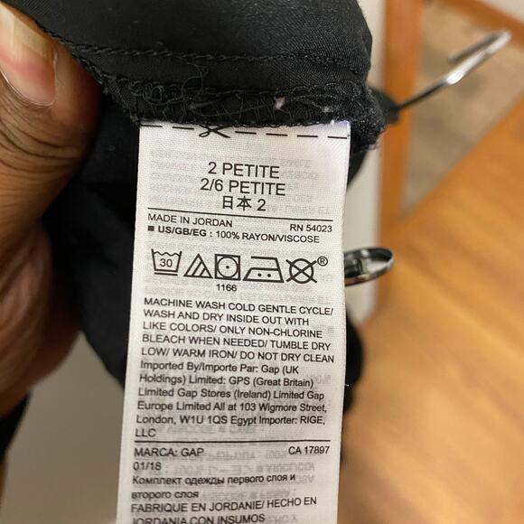 Gap Pants Womens Size‎ 2P Drapey Cropped Trousers True Black High Rise Pockets - Picture 8 of 8